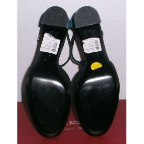 Salvatore Ferragamo Fergie T-Strap Suede Pumps 7.5 - Picture 6 of 12